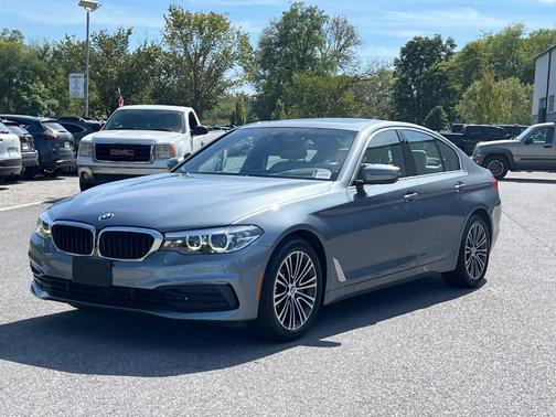 2019 BMW 530 i