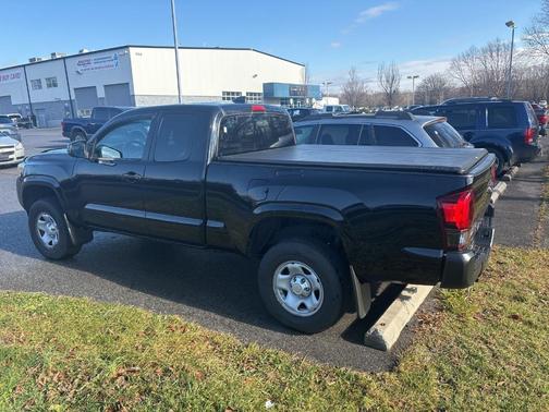 2021 Toyota Tacoma SR