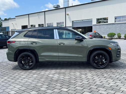 2025 Volkswagen Tiguan 2.0T SE R-Line Black