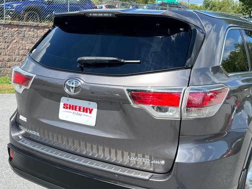 2016 Toyota Highlander Limited
