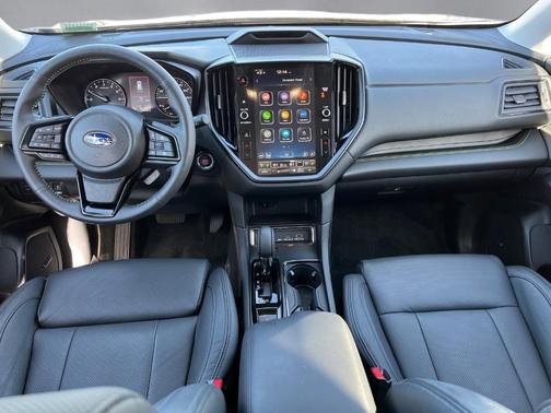 2025 Subaru Ascent Onyx Edition Touring
