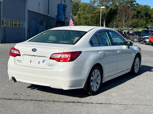 2015 Subaru Legacy 2.5i Premium