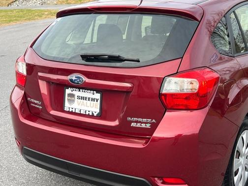 2016 Subaru Impreza 2.0i