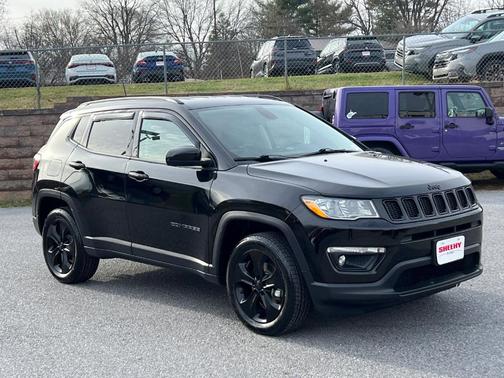 Diamond Black 2019 Jeep Compass Altitude
