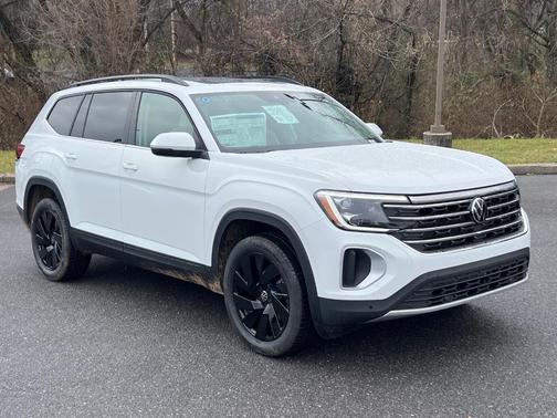 2025 Volkswagen Atlas 2.0T SE
