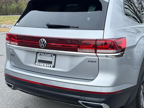 2025 Volkswagen Atlas 2.0T SE