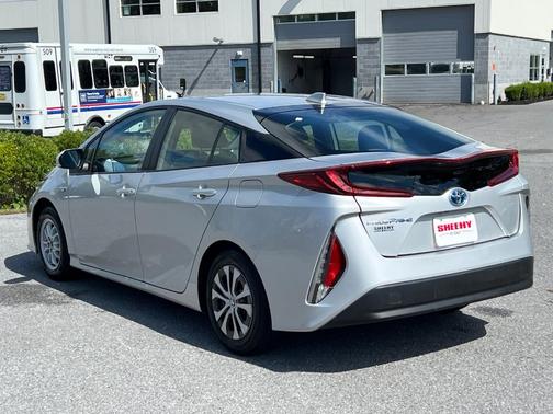 2022 Toyota Prius Prime LE