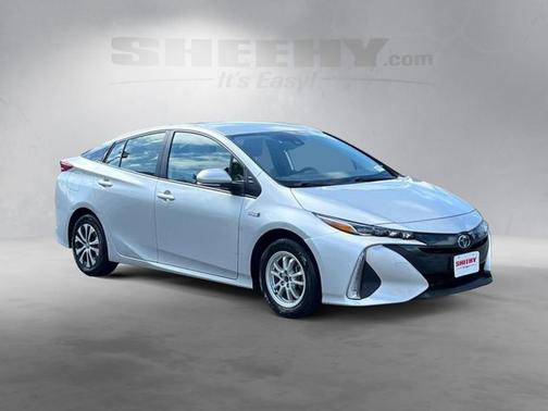 2022 Toyota Prius Prime LE