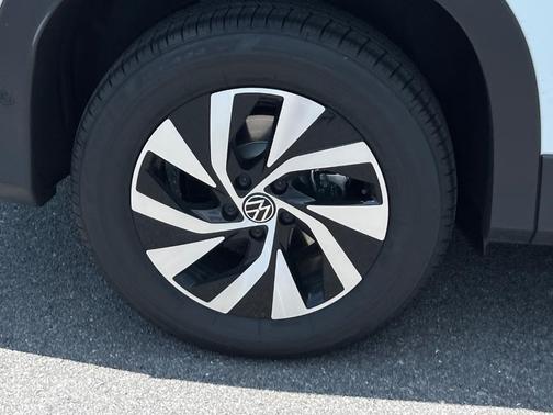2025 Volkswagen Tiguan 2.0T S