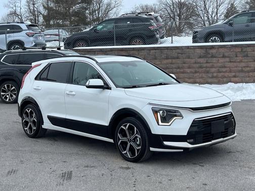 2023 Kia Niro EX Touring