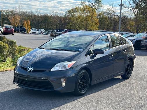 2015 Toyota Prius Three