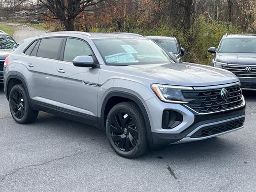 2025 Volkswagen Atlas Cross Sport 2.0T SE w/Technology