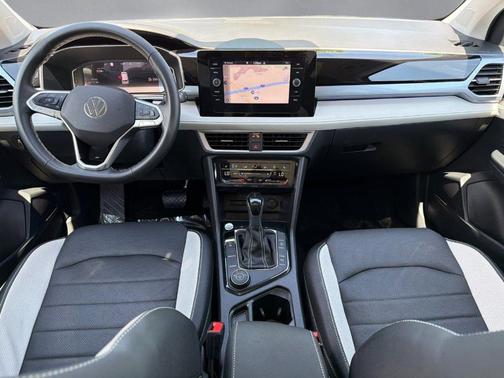 Cornflower Blue 2025 Volkswagen Taos 1.5T SEL