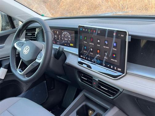 Platinum Gray Metallic 2026 Volkswagen Tiguan 2.0T SE