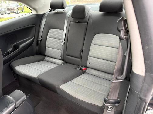 Aurora Black Pearl 2016 Kia Forte Koup EX
