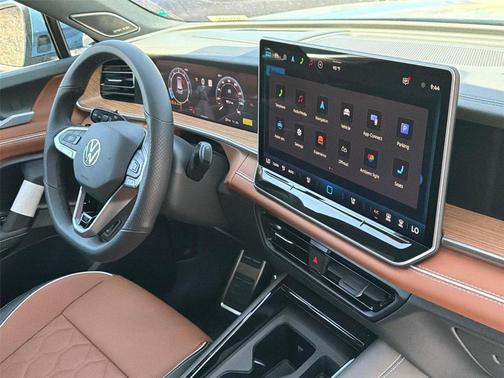 Monterey Blue Pearl 2026 Volkswagen Tiguan 2.0T SEL R-Line Turbo