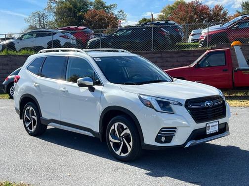 2022 Subaru Forester Touring