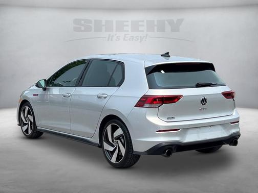 2023 Volkswagen Golf GTI 2.0T SE