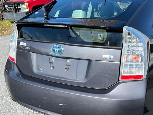 2010 Toyota Prius IV
