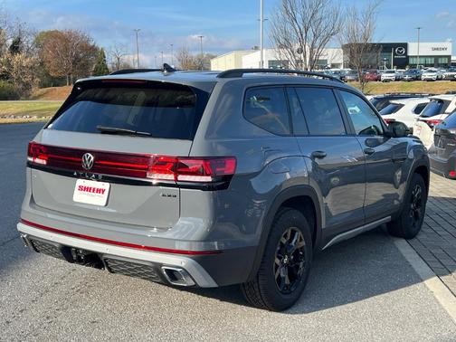 2025 Volkswagen Atlas 2.0T Peak Edition