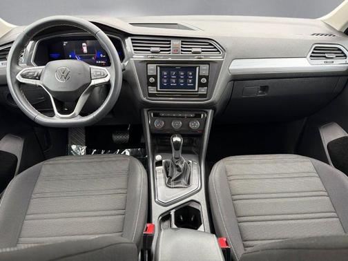 Platinum Gray Metallic 2023 Volkswagen Tiguan 2.0T S