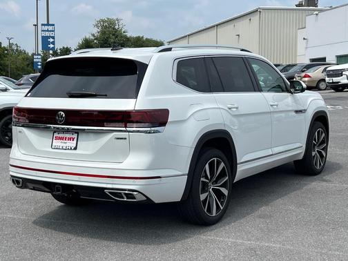 2025 Volkswagen Atlas 2.0T SEL Premium R-Line