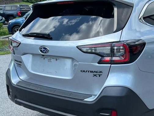 2022 Subaru Outback Onyx Edition XT