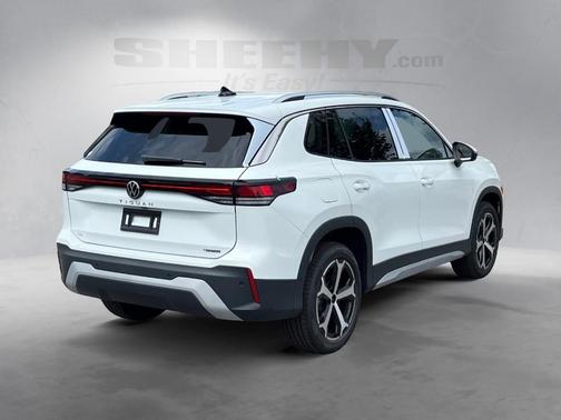 2025 Volkswagen Tiguan 2.0T SE