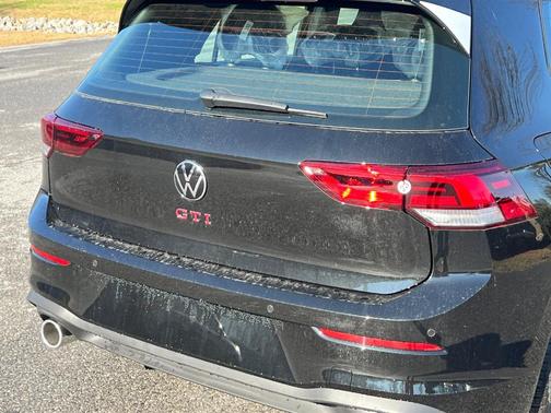 2026 Volkswagen Golf GTI 2.0T SE