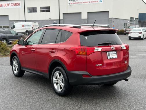 2013 Toyota RAV4 XLE