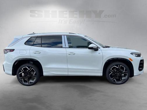 2026 Volkswagen Tiguan 2.0T SEL R-Line