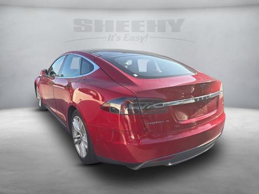 2015 Tesla Model S 70D