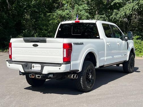 2022 Ford F-350 Lariat Super Duty