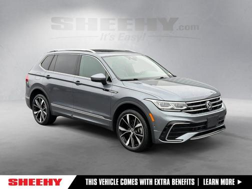 Platinum Gray Metallic 2023 Volkswagen Tiguan 2.0T SEL R-Line