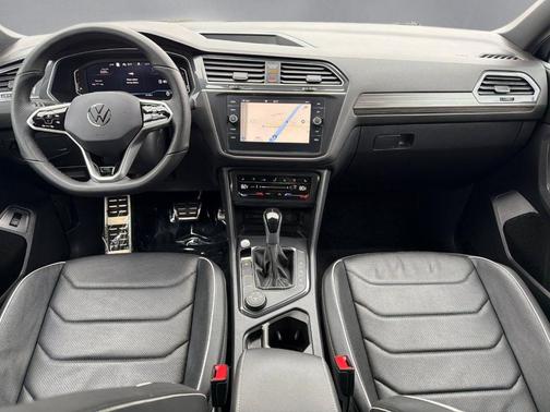 Platinum Gray Metallic 2023 Volkswagen Tiguan 2.0T SEL R-Line