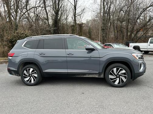 2025 Volkswagen Atlas 2.0T SEL