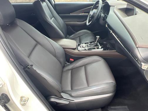 2022 Mazda CX-30 Premium Package