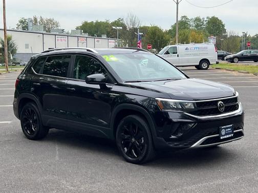 2022 Volkswagen Taos 1.5T SE