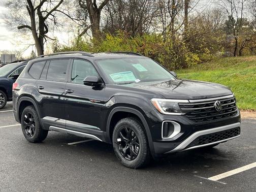 2026 Volkswagen Atlas PEAK EDITION