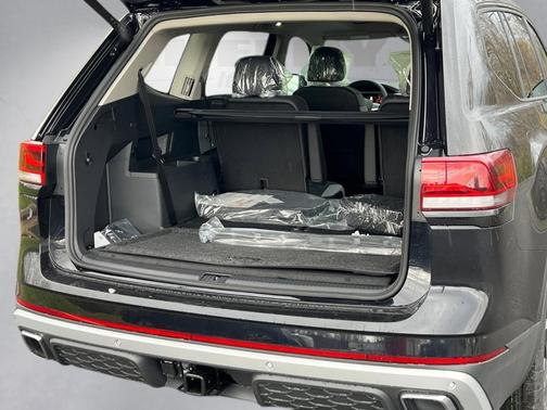 2026 Volkswagen Atlas PEAK EDITION