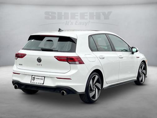 2022 Volkswagen Golf GTI 2.0T SE