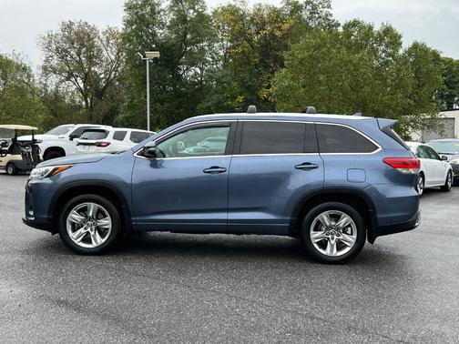 2018 Toyota Highlander Limited