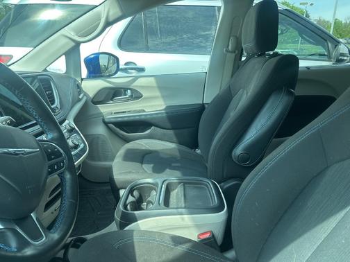 2021 Chrysler Pacifica Touring