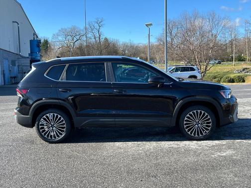 2026 Volkswagen Taos 1.5T SE