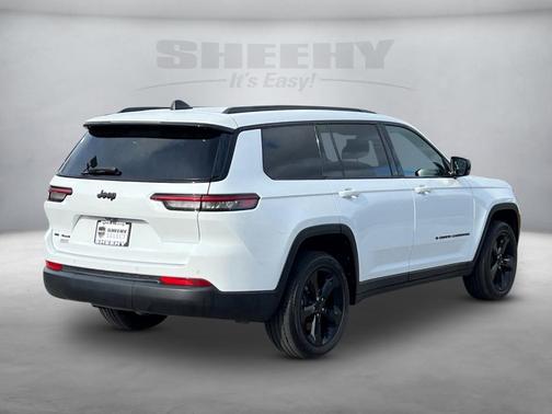 2022 Jeep Grand Cherokee L Laredo
