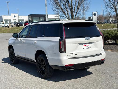 2024 Cadillac Escalade Sport