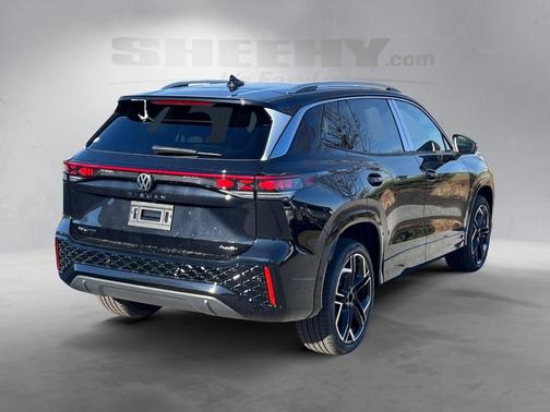 2026 Volkswagen Tiguan 2.0T SEL R-Line