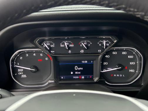 2022 GMC Sierra 1500 Limited Elevation