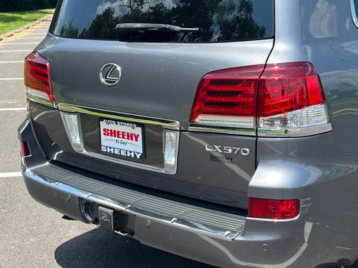 2014 Lexus LX 570 Base