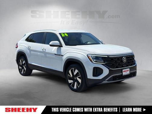 Pure White 2024 Volkswagen Atlas Cross Sport 2.0T SE w/Technology